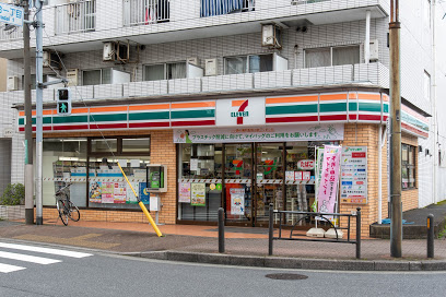 コンビニ　セブンイレブン 練馬平和台3丁目店（コンビニ）まで240m