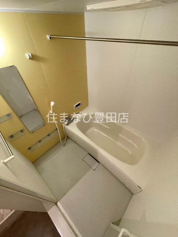 ＪＲ東海道本線 東刈谷駅 徒歩15分 2階建 築12年の風呂写真