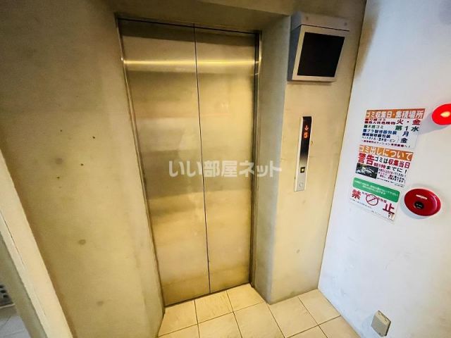 ロビー