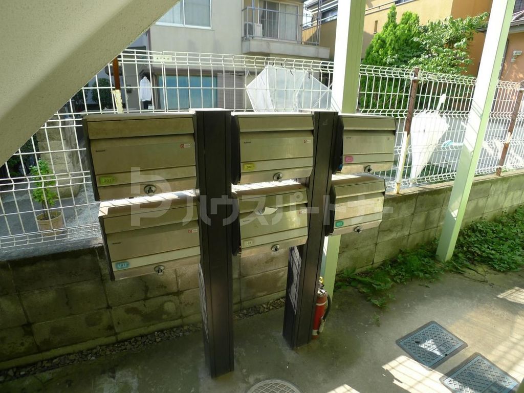 ＪＲ総武線 下総中山駅 徒歩8分 2階建 築36年の外観写真