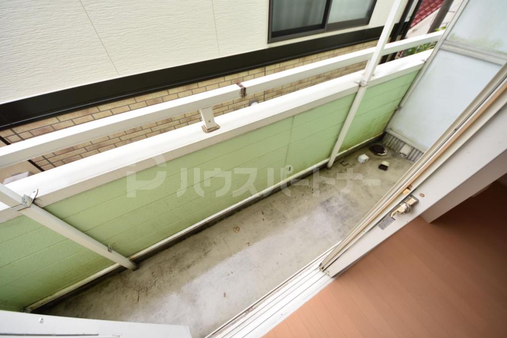 ＪＲ総武線 下総中山駅 徒歩8分 2階建 築36年の内装写真