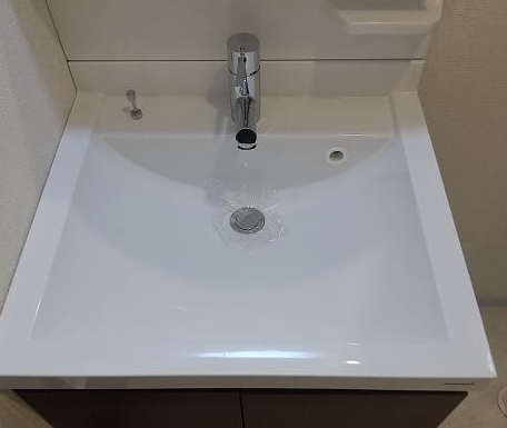 洗面設備　同仕様