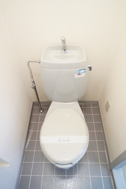 トイレ　図面と現状に相違がある場合には現状を優先