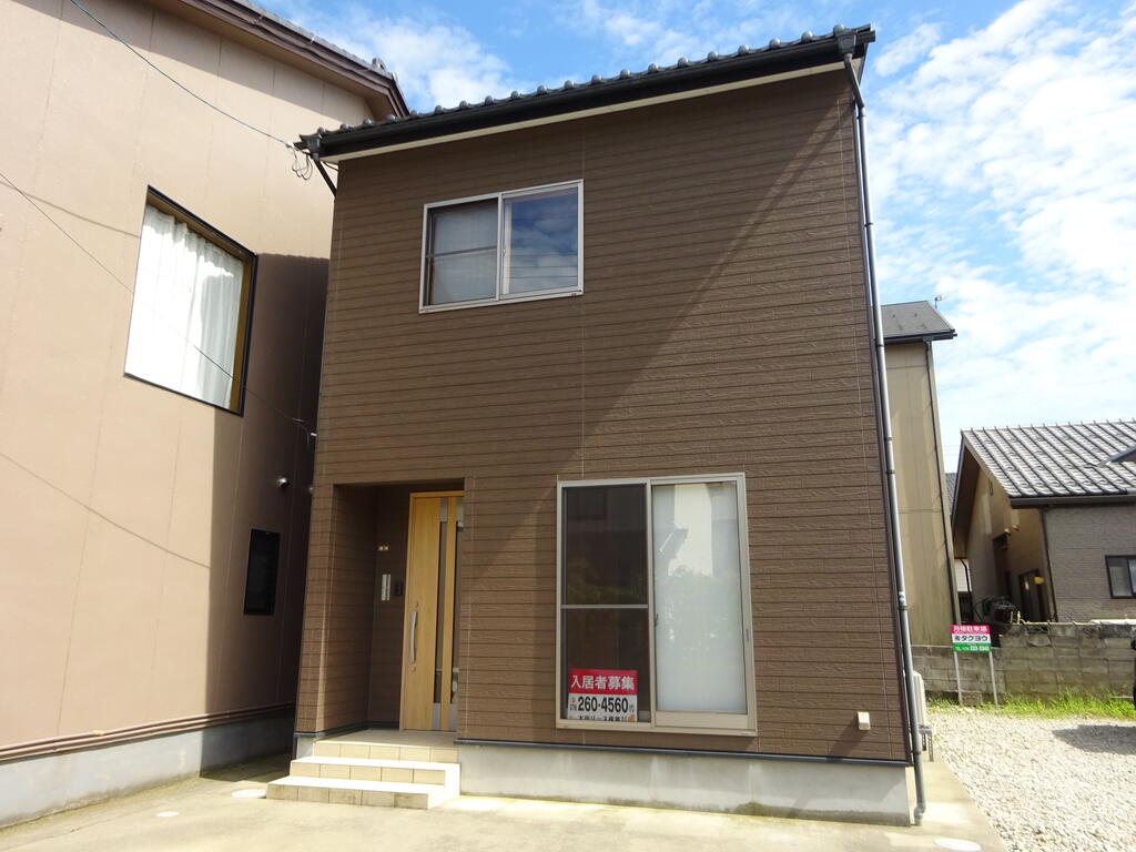 駅西新町T貸家
