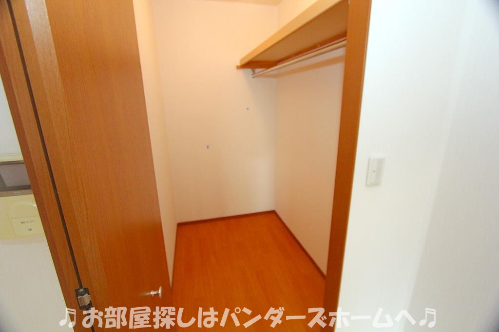 カーサフォンテA棟の内装写真