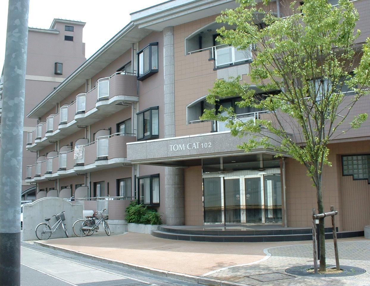 倉敷市玉島長尾のマンションの建物外観