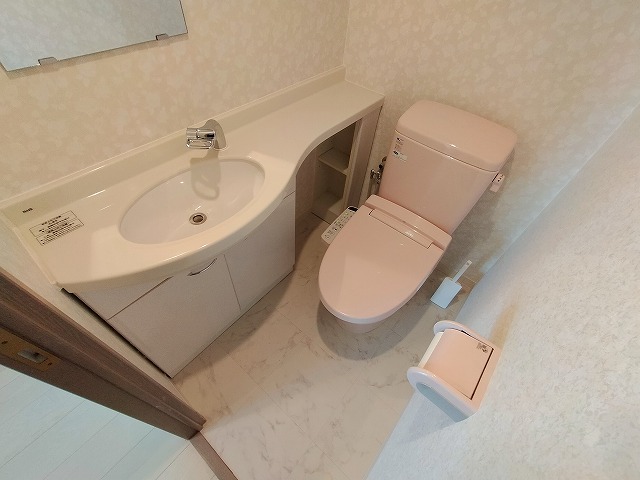 【神戸市兵庫区鵯越町のマンションのトイレ】
