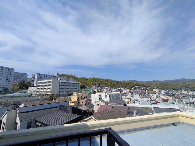 【神戸市兵庫区鵯越町のマンションの眺望】