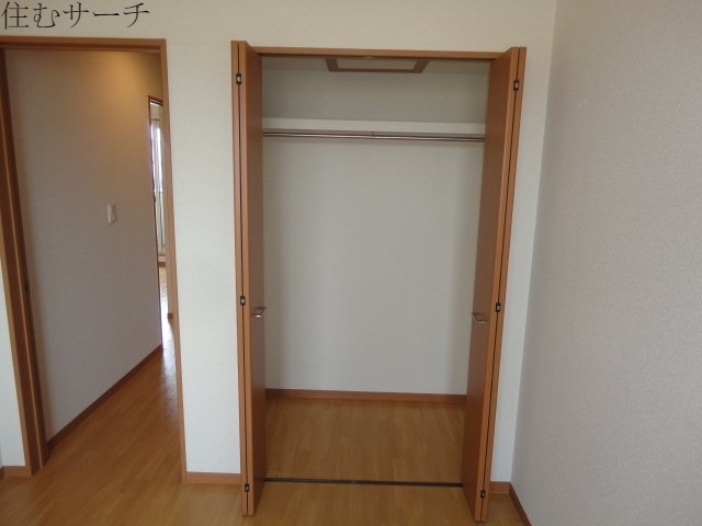 収納　クローゼット