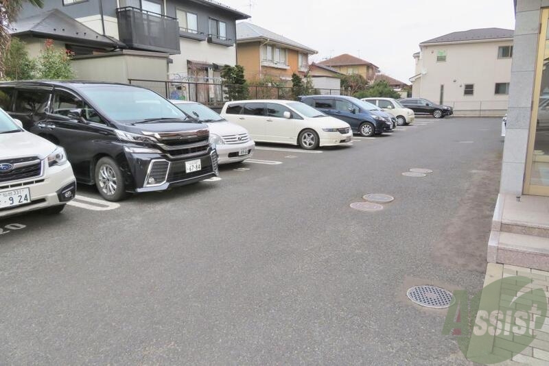 【仙台市太白区中田町のマンションの駐車場】