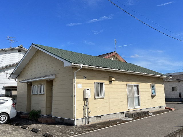 フィーレ羽屋の建物外観