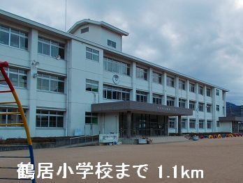 【神崎郡市川町屋形のアパートの小学校】