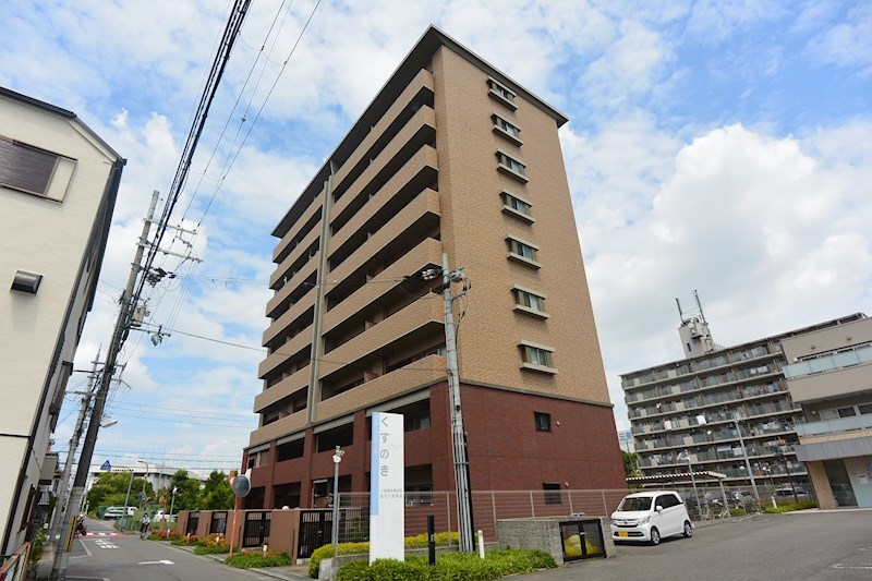 BRAVE　COURT　香里園の建物外観