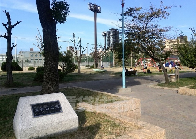 【大善寺ビルの公園】