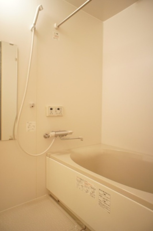 バス・シャワールーム　図面と現状に相違がある場合には現状を優先