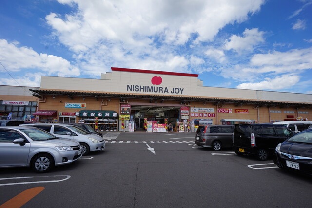 【フォブールタウン成合Ｃのホームセンター】