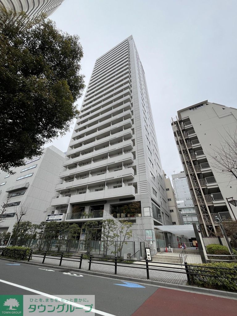 豊島区西池袋のマンションの建物外観