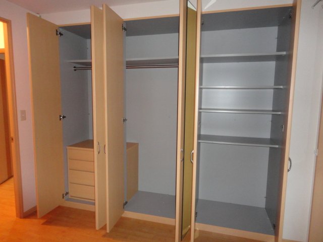 収納　クローゼット