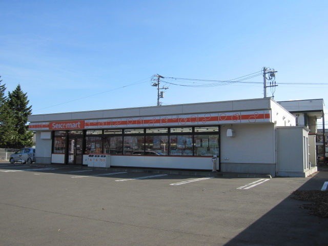 コンビニ　セイコーマート桜木町3丁目店（コンビニ）まで300m
