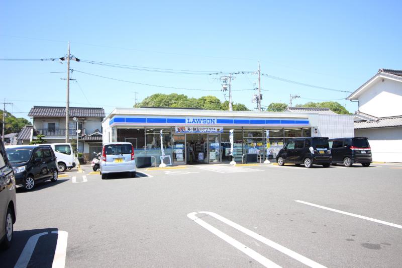 コンビニ　ローソン（コンビニ）まで500m