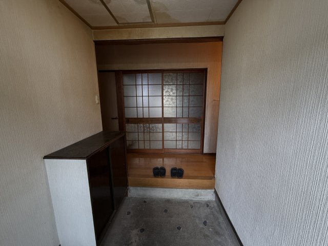 玄関　明るい玄関です
