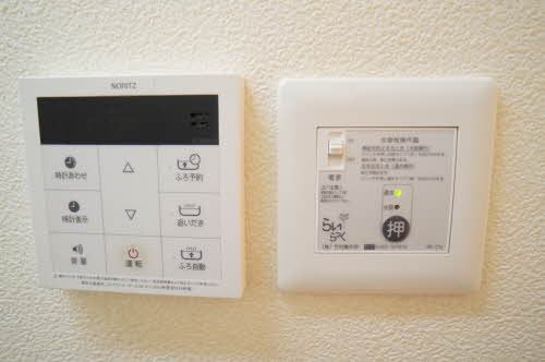その他設備　給湯器・水抜き栓