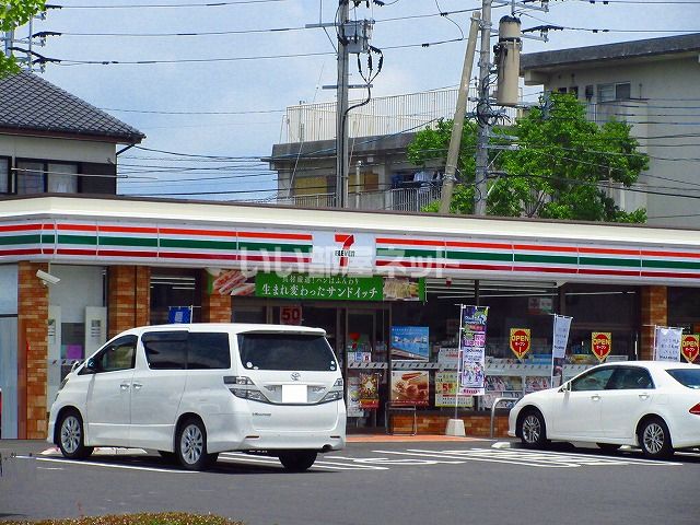 コンビニ　セブンイレブン　佐賀新栄店（コンビニ）まで808m