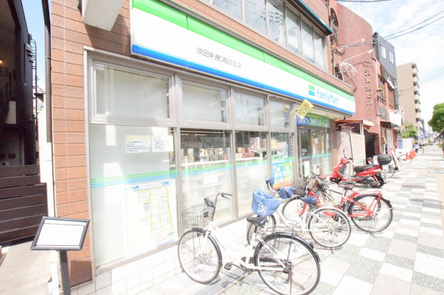 コンビニ　ファミリーマート吹田栄通り商店会店（コンビニ）まで525m