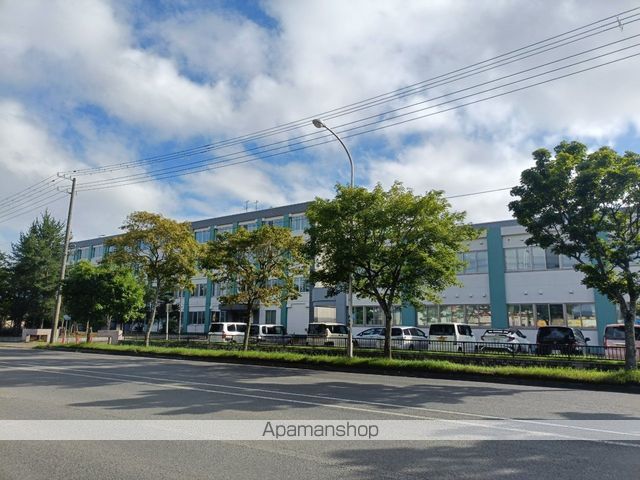 高校・高専　釧路明輝高校（高校・高専）まで907m