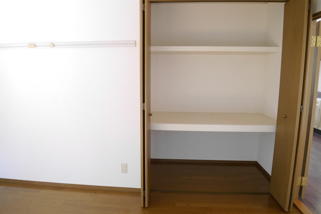 ファミール・ド・鹿児A棟_内装_4