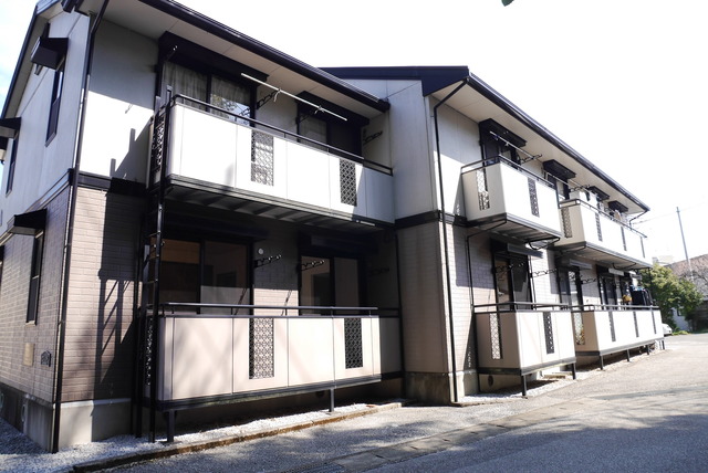 ファミール・ド・鹿児A棟_トップ画像