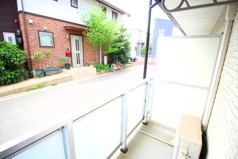 バルコニー　同タイプ写真の為、現況優先致します。