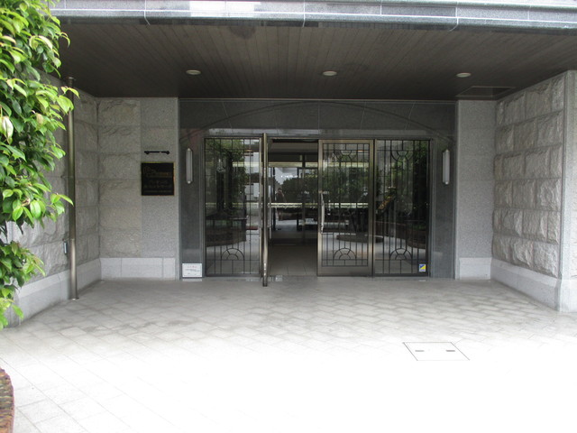 エントランス　エントランス