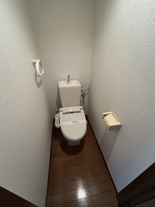 トイレ　別部屋参考