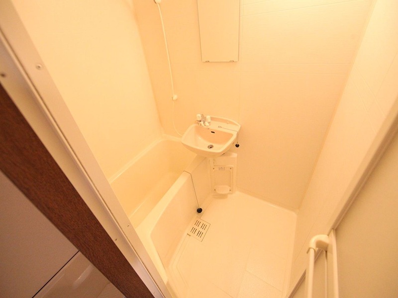 バス・シャワールーム　バス・トイレ別