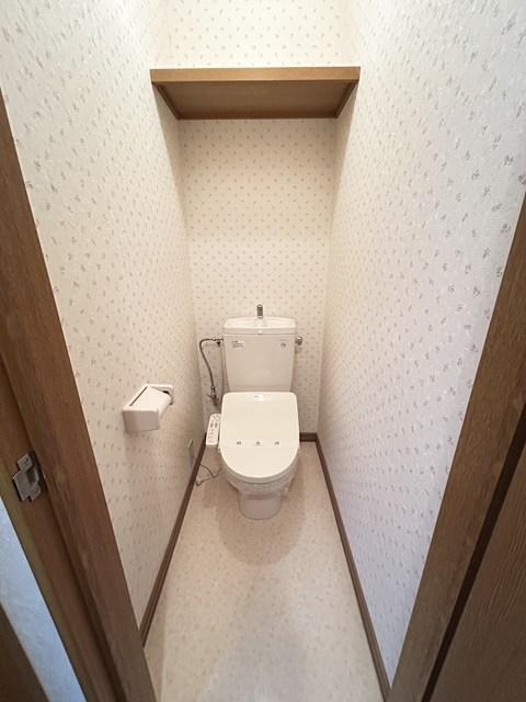 トイレ　トイレ