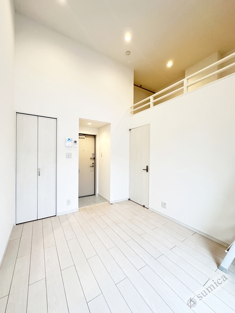 居室・リビング　ネットは無料で利用可能です♪♪