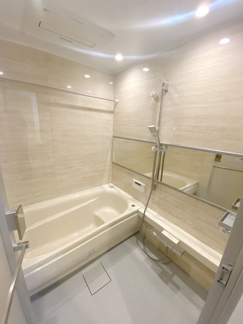 バス・シャワールーム　★他号室の参考画像です★