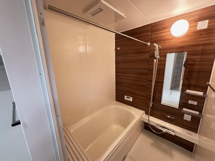 バス・シャワールーム　※別号室の写真です。