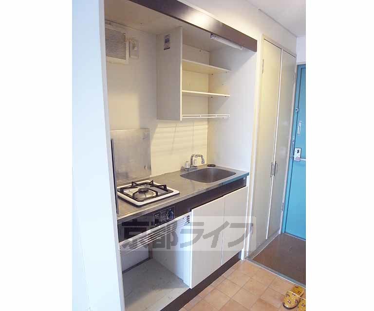 キッチン　コンパクトキッチンです。