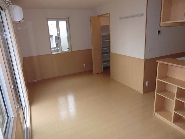 居室・リビング　※別号室参考写真です