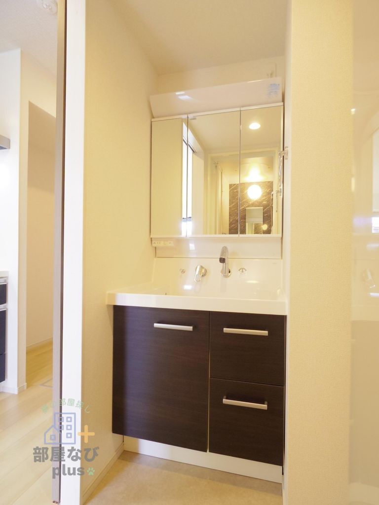 洗面設備　※同仕様写真です