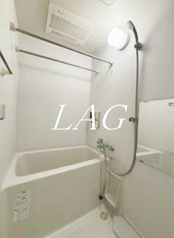 バス・シャワールーム　お風呂です。