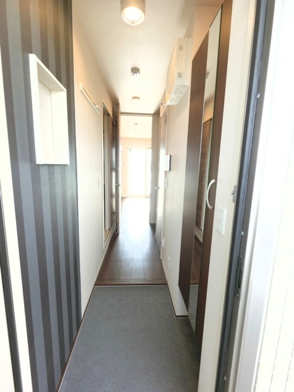 玄関　図面と現状に相違がある場合には現状を優先