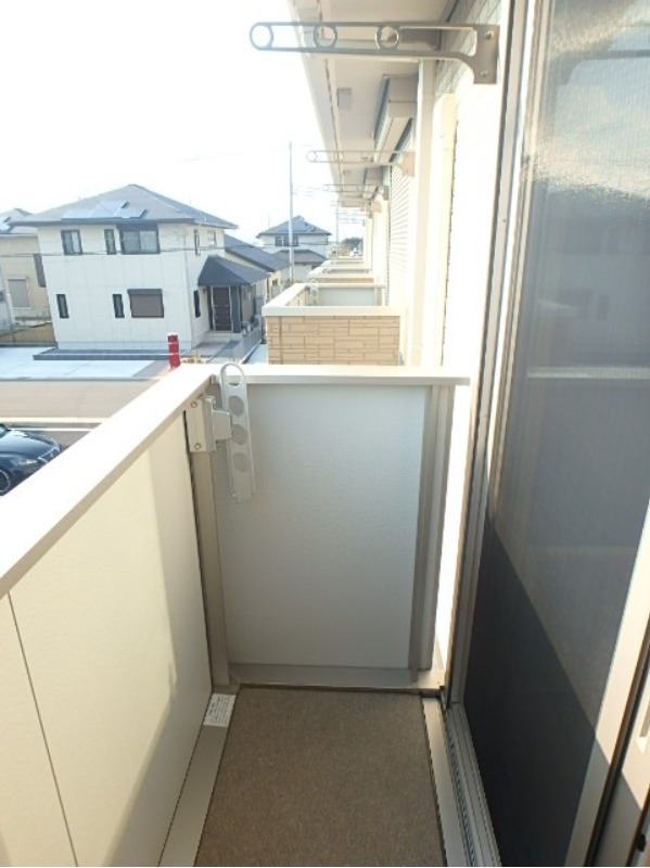 バルコニー　図面と現状に相違がある場合には現状を優先