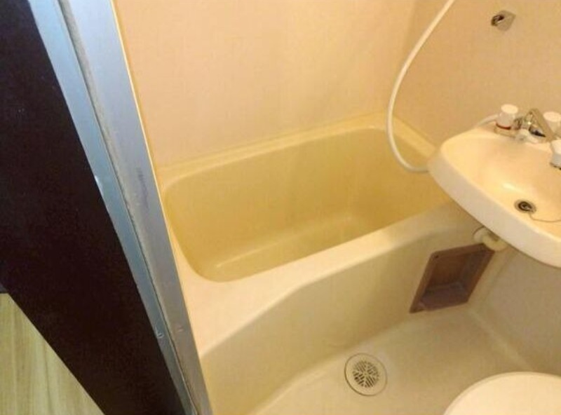 バス・シャワールーム　図面と現状に相違がある場合には現状を優先