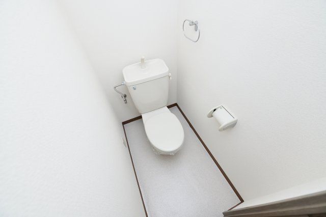 トイレ　※同建物　同タイプ間取り別室設備施工例　現況優先