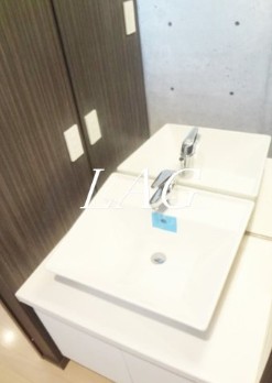 洗面設備　独立洗面台です。