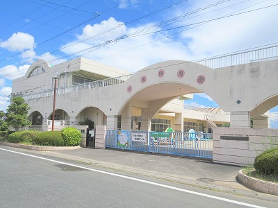 幼稚園・保育園　可美保育園（幼稚園・保育園）まで650m