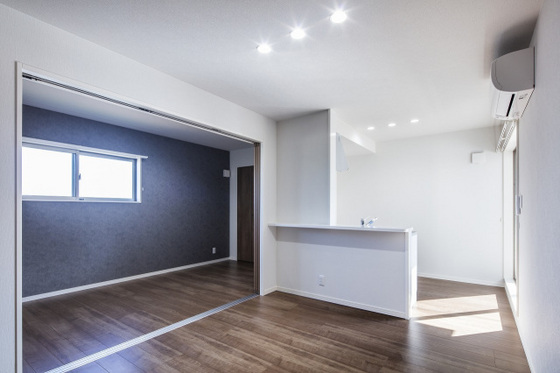 居室・リビング　※別部屋の写真です